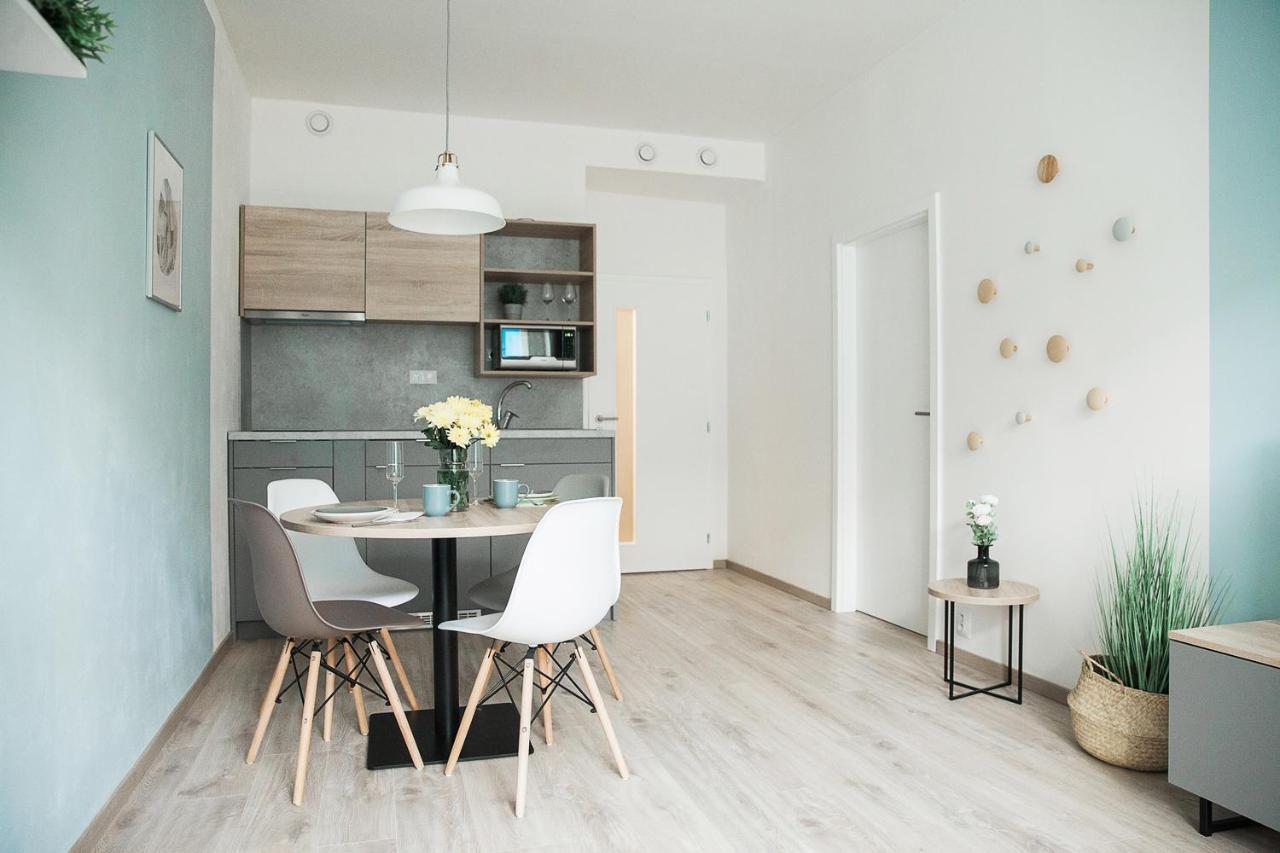 Honest Smichov Apartman Prága Kültér fotó